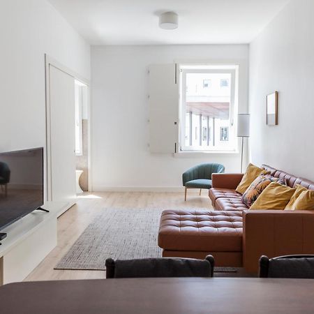 Classy 2Bdr Apartment In Downtown By Lovelystay Lisboa المظهر الخارجي الصورة