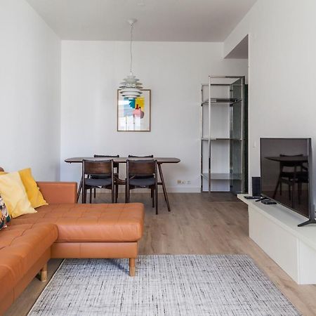 Classy 2Bdr Apartment In Downtown By Lovelystay Lisboa المظهر الخارجي الصورة